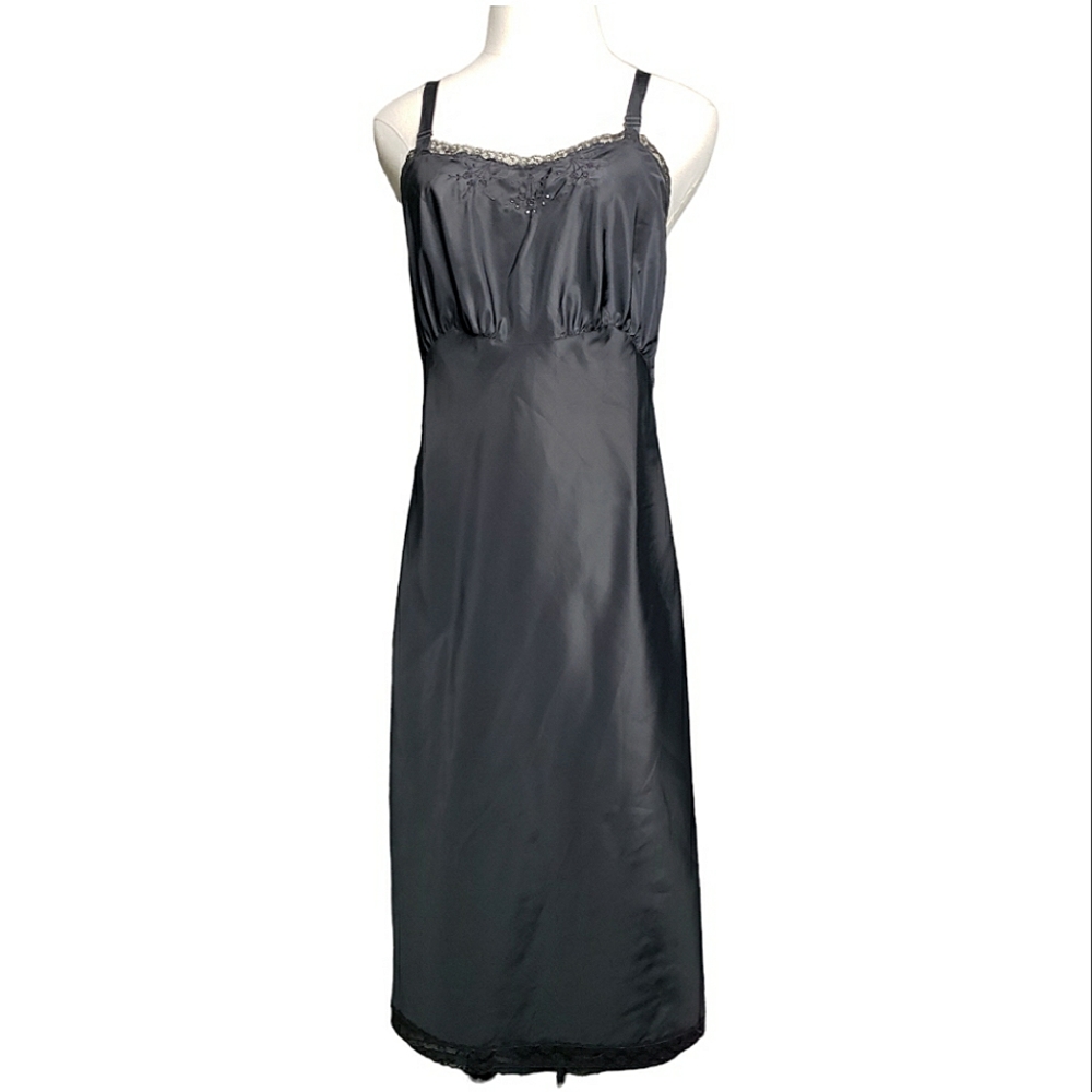 Vintage 50's Taffeta Barbizon Lace Embroidered Zipper Close Slip Adjustable Rush